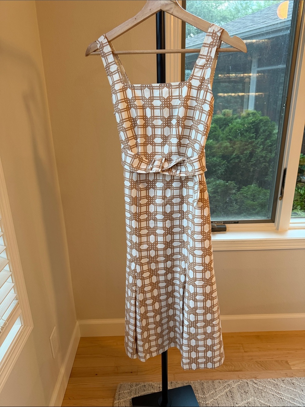 Ann Taylor Beige and White Check Midi Dress with Waist Tie